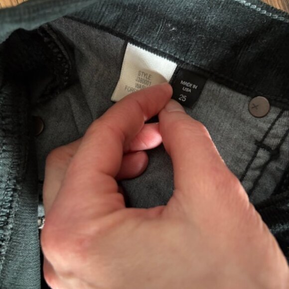 Veronica Beard Kate 10" Skinny cords - Picture 6 of 7